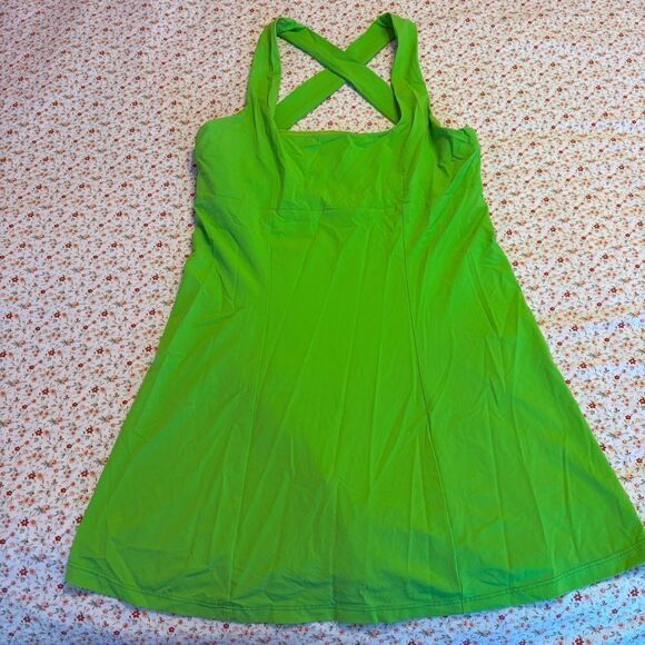 Outdoor Voices Cross Back Dress In Grasshopper - Picture 4 of 6